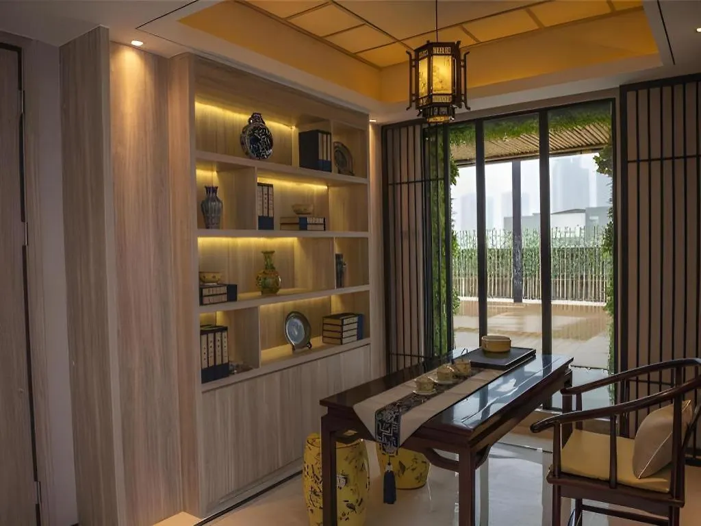 Yuan Culture Hotel Shenzhen World Shajing 5*,