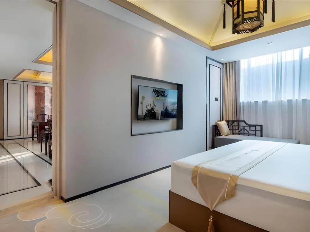 Yuan Culture Hotel Shenzhen World Shajing 5*,